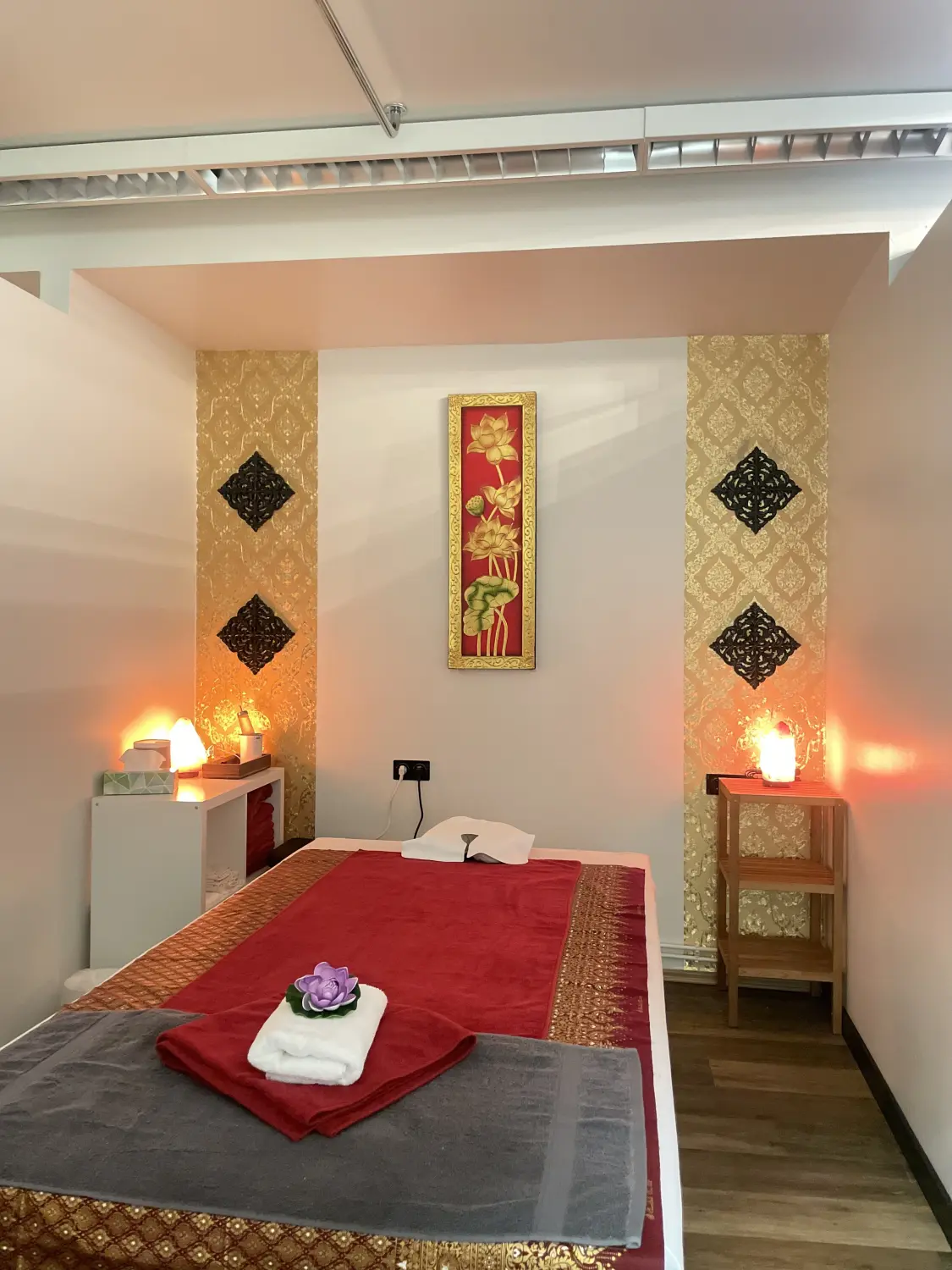 Büro von sadudee thai massage